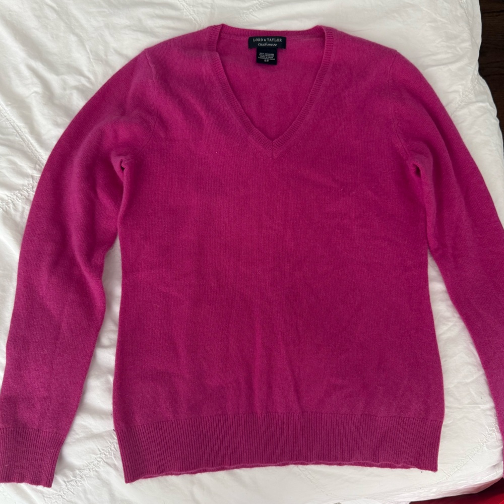 Lord & Taylor Pink V-Neck Sweater
